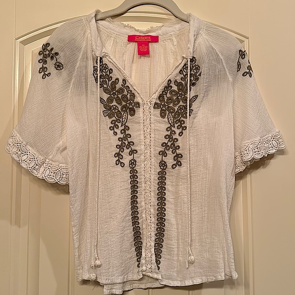 Catherine Malandrino Tops - Catherine MaLandrino White Embroidered Blouse Size XS